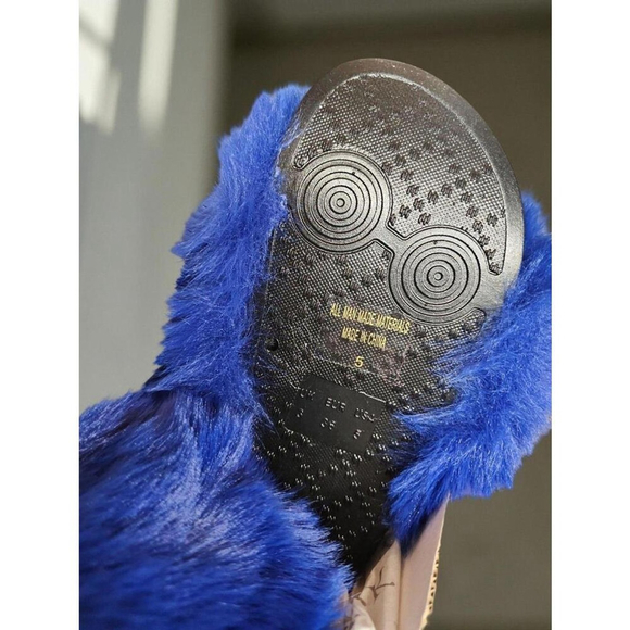 H2K Women's Size 7 Blue Fluffy Slide Slippers Soft Faux Fur Comfort - Picture 7 of 7
